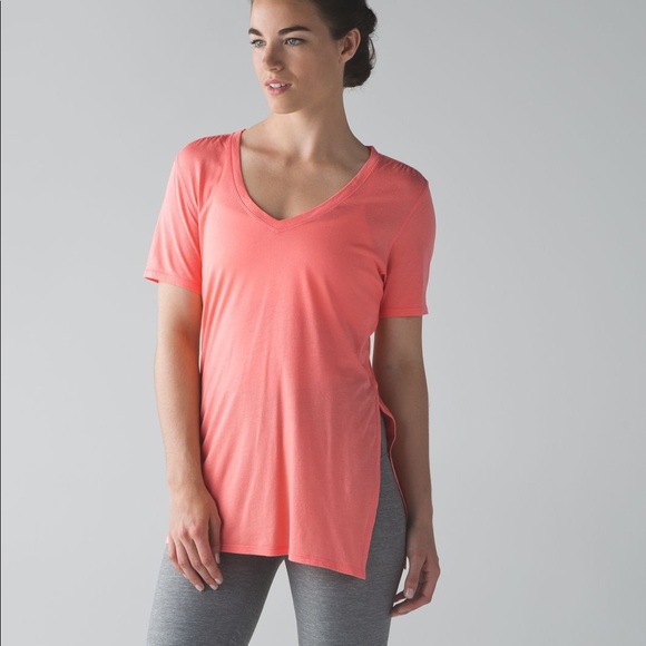 lululemon athletica Tops - Lululemon zen bender ss